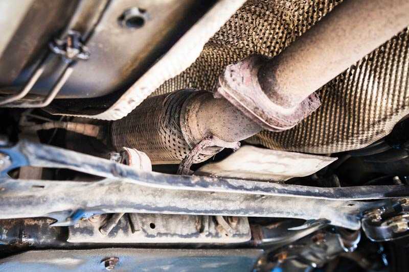 Catalytic Converter Diagnosis and Replacement